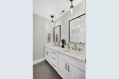 826 Fairview Avenue NE #3, Grand Rapids, MI 49503 - Photo 36