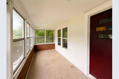 781 E High Street, Benton Harbor, MI 49022 - Photo 10