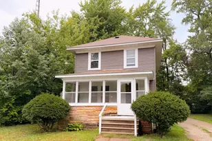 781 E High St, Benton Harbor, MI 49022 - Photo 1