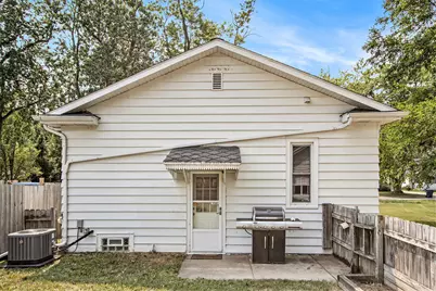 914 Dayton Avenue, Kalamazoo, MI 49048 - Photo 16