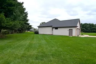 1178 N Galyn St, Sturgis, MI 49091 - Photo 32
