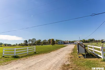 645 S Bossett Road, Ravenna, MI 49451 - Photo 2
