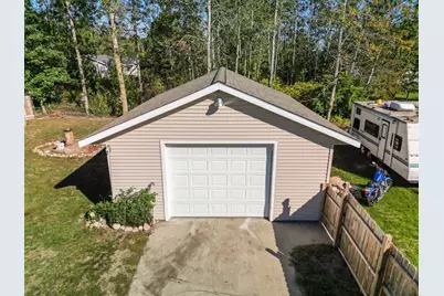 7902 S Ronda Drive, Fremont, MI 49412 - Photo 4