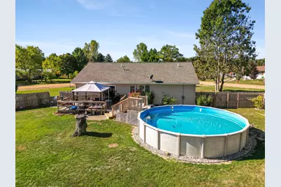 7902 S Ronda Drive, Fremont, MI 49412 - Photo 2