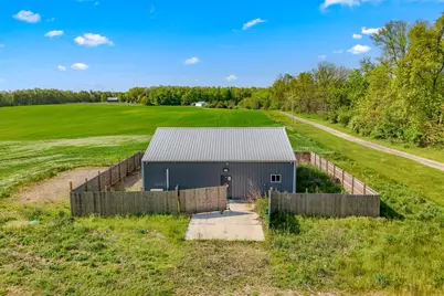 7505 E Reading Road E, Pittsford, MI 49271 - Photo 26