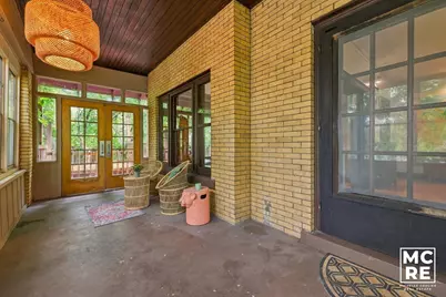 160 Burr Oak Street NE, Grand Rapids, MI 49505 - Photo 2