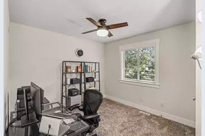 8491 Petoskey Street, Kalamazoo, MI 49009 - Photo 12