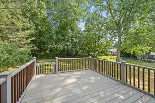 2210 Skyline Dr NW, Grand Rapids, MI 49504 - Photo 20