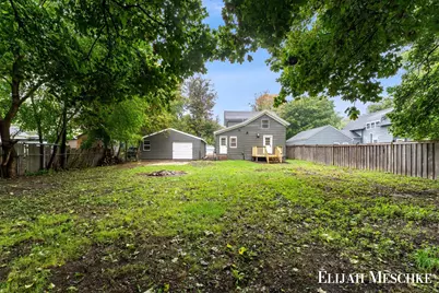 312 N Smith Street, Greenville, MI 48838 - Photo 32