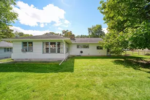 1500 Strathmoor Ln, Jackson, MI 49203 - Photo 40