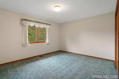 205 Parkside Drive, Zeeland, MI 49464 - Photo 18