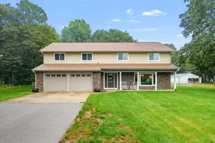 12531 S Sprinkle Rd, Vicksburg, MI 49097 - Photo 1