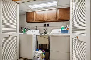 3610 Woodcliff Dr, Kalamazoo, MI 49008 - Photo 20
