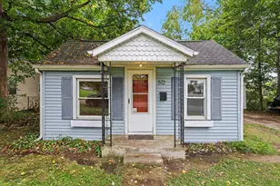 512 Washington St, Marshall, MI 49068 - Photo 2