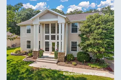 18657 Sioux Drive, Spring Lake, MI 49456 - Photo 4