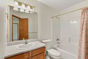 2921 Hunters Pl, Kalamazoo, MI 49048 - Photo 30