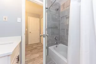 1213 Island Dr, Ann Arbor, MI 48105 - Photo 14