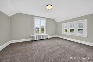 1049 Second St NW, Grand Rapids, MI 49504 - Photo 32