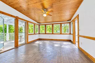 648 Sunset Ln, East Lansing, MI 48823 - Photo 22