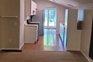 1367 E Summit Ave, Muskegon, MI 49444 - Photo 18