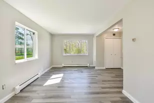 9275 Brookside Dr, Whitmore Lake, MI 48189 - Photo 4