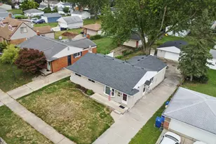 8234 Holly Dr, Canton, MI 48187 - Photo 34