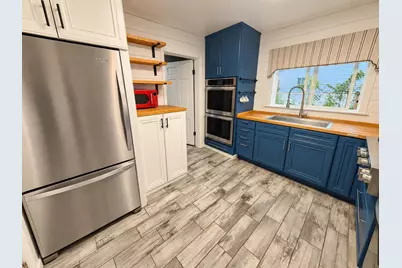 411 & 413 Van Buren Street, South Haven, MI 49090 - Photo 6