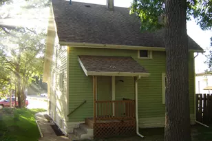 1628 Kalamazoo Ave SE, Grand Rapids, MI 49507 - Photo 2