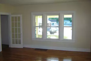1628 Kalamazoo Ave SE, Grand Rapids, MI 49507 - Photo 4
