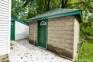 10860 Douglas Ave, Plainwell, MI 49080 - Photo 40
