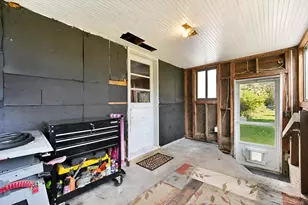 22939 Sherwood Rd, Belleville, MI 48111 - Photo 40