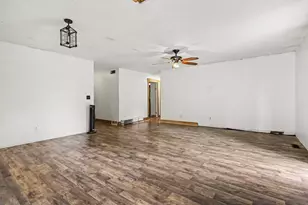 69089 Section St, Edwardsburg, MI 49112 - Photo 4