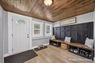 705 Washington Street, Lakeview, MI 48850 - Photo 8