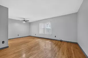 552 Terrace Ln E, Ypsilanti, MI 48198 - Photo 6