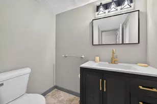 552 Terrace Ln E, Ypsilanti, MI 48198 - Photo 18
