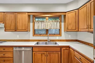 3985 Harbor Point Dr, Norton Shores, MI 49441 - Photo 22