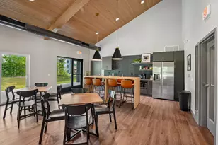 2675 Burton Rd, Ann Arbor, MI 48104 - Photo 34