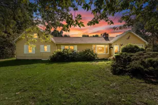 735 Wilson Ave SW, Grand Rapids, MI 49534 - Photo 1