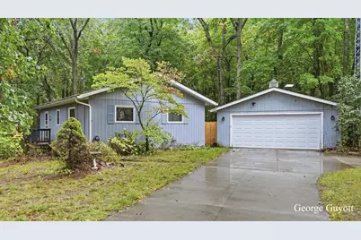 10691 W Dickerson Lake Road, Gowen, MI 49326 - Photo 6