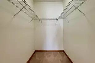 15745 Parkway Ln, Southgate, MI 48195 - Photo 12