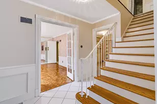 1761 Chevy Chase Blvd, Kalamazoo, MI 49008 - Photo 4