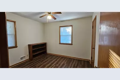 924 Ariebill Street SW, Wyoming, MI 49509 - Photo 8