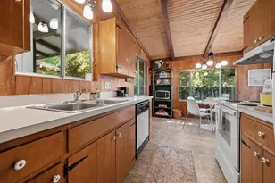 5865 Lakeshore Ave, Holland, MI 49424 - Photo 20