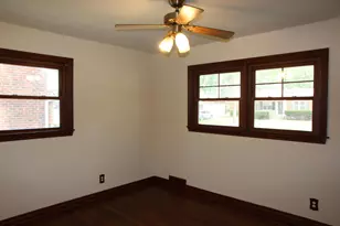 23541 Meadowlark Ave, Oak Park, MI 48237 - Photo 4