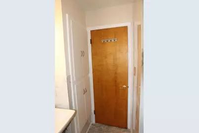 23541 Meadowlark Avenue, Oak Park, MI 48237 - Photo 14