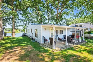48164 70th Ave, Decatur, MI 49045 - Photo 2