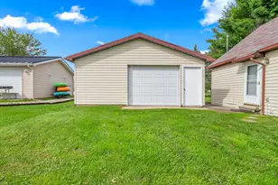 14800 Lark Dr, Camden, MI 49232 - Photo 12