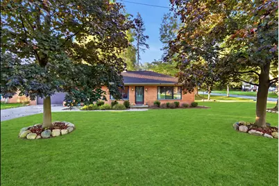 236 W South Street, Hastings, MI 49058 - Photo 1