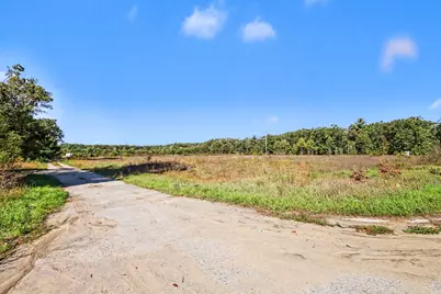 801 S Maple Island Road, Muskegon, MI 49442 - Photo 10
