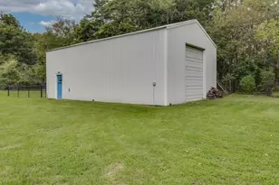 5642 N 38th St, Augusta, MI 49012 - Photo 2